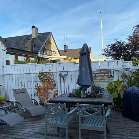 B&B Bland Ormbunkar Och Rosor Falkenberg Extérieur photo