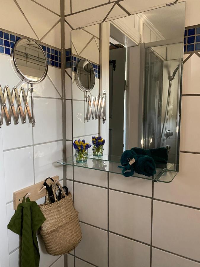 B&B Bland Ormbunkar Och Rosor Falkenberg Extérieur photo